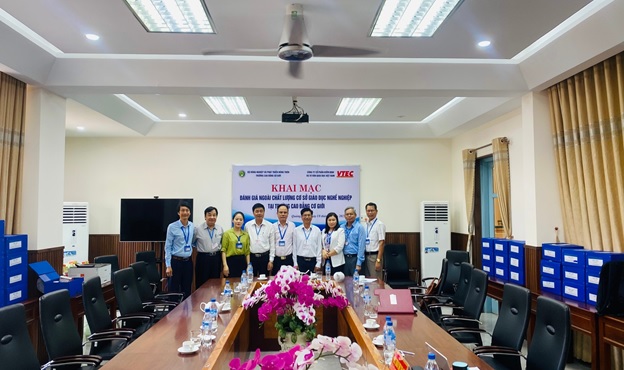 Khai Mạc Đánh Giá Ngoài Tại Trường Cao Đẳng Cơ Giới Khai Mạc Đánh Giá Ngoài Tại Trường Cao Đẳng Cơ Giới