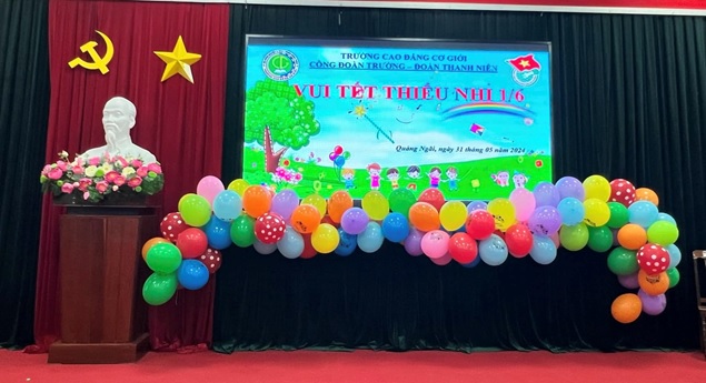 NGÀY TẾT THIẾU NHI 1/6 TẠI TRƯỜNG CAO ĐẲNG CƠ GIỚI NGÀY TẾT THIẾU NHI 1/6 TẠI TRƯỜNG CAO ĐẲNG CƠ GIỚI