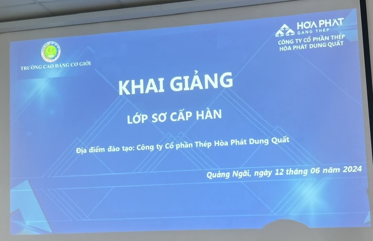 Khai Giảng Lớp Sơ Cấp Hàn Tại Công Ty CP Thép Hòa Phát DQ Khai Giảng Lớp Sơ Cấp Hàn Tại Công Ty CP Thép Hòa Phát DQ