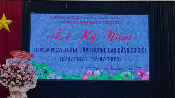 Kỉ Niệm 48 Năm Ngày Thành Lập Trường Cao Đẳng Cơ Giới Kỉ Niệm 48 Năm Ngày Thành Lập Trường Cao Đẳng Cơ Giới