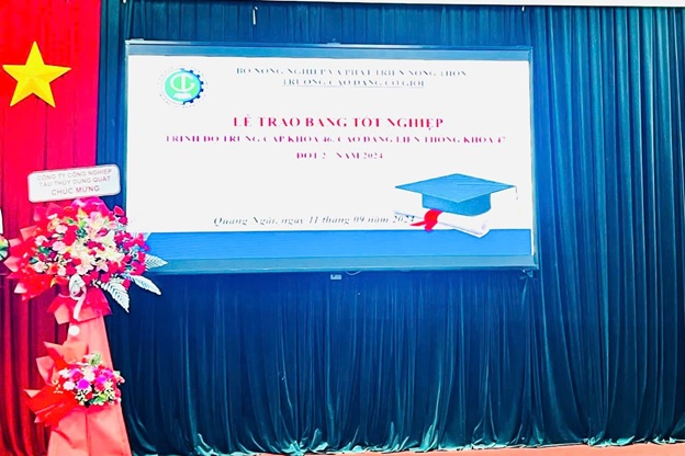 Lễ Bế giảng và trao bằng tốt nghiệp đợt 2 năm 2024 Lễ Bế giảng và trao bằng tốt nghiệp đợt 2 năm 2024